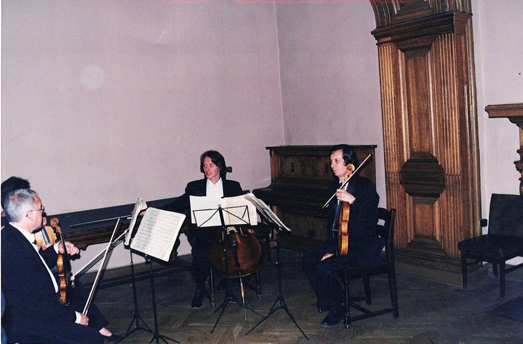 Живая музыка, 2001