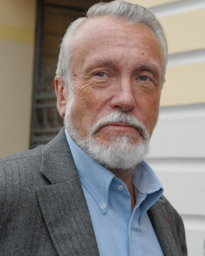 Владимир Гусев